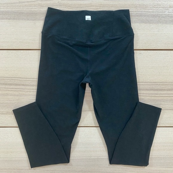 Vuori Elevation Ruched Legging Size Medium - Picture 2 of 7